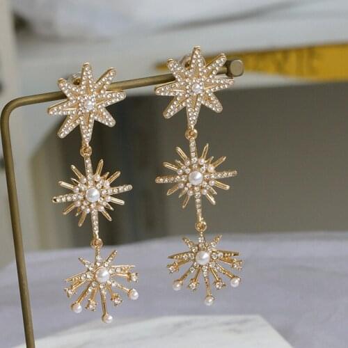 European And American Fashion Popular Stars Rhinestone Earrings Ladies Temperament Long Earrings