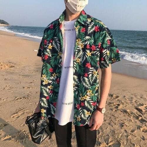 Hawaiian Vacation Beach Tops Men Shirts Casual Short Sleeve Loose Floral Print Shirt Turn-down Collar Male Fashion Leaf shirts