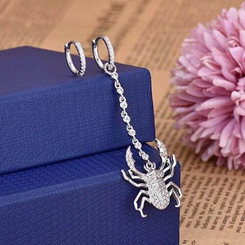 New Exlusive Design Punk Asimetric Scorpion Earrings Jewelry Brincos Fashion Wild Zircon Anime Earing For Women Zk30