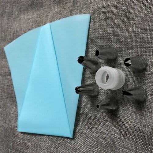 Silicone Icing Cream Pastry Bag and Stainless Steel Nozzles Home DIY Baking Cake Decoration Tips Piping Set