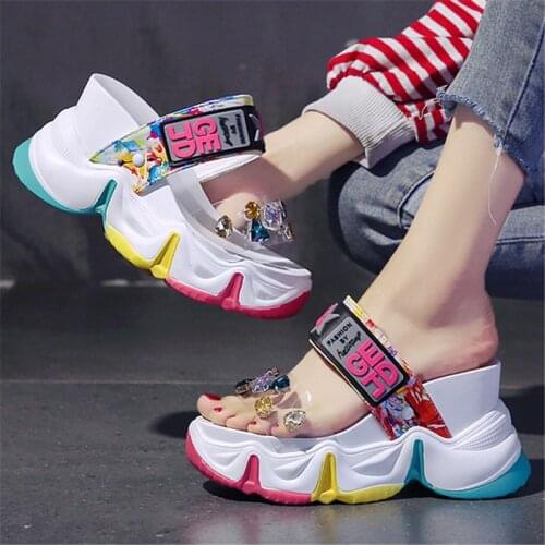 2021 Summer Women Chunky Platform Open Toe Slippers Fashion Transparent Diamond Wedge Sandal 9.5cm Rhinestone High Heel Shoes
