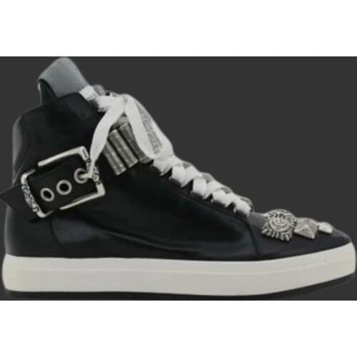 2021 spring and summer new Italian coolest fashion brand SHY brand leather casual shoes, the trendiest favorite style