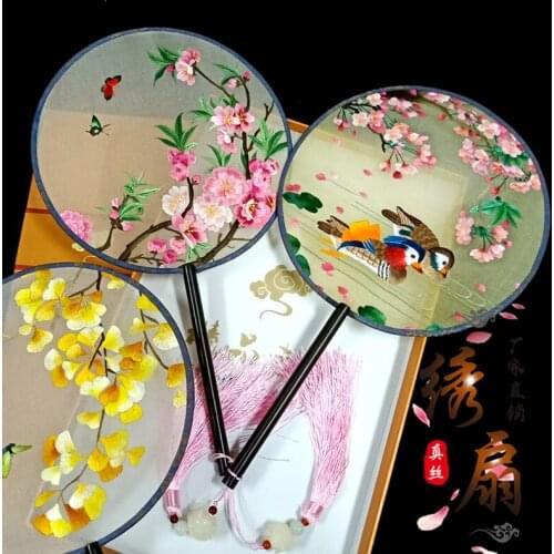 Embroidery finished products fan /Suzhou embroidery handmade embroidery / silk decorative painting/ Chinese traditional art