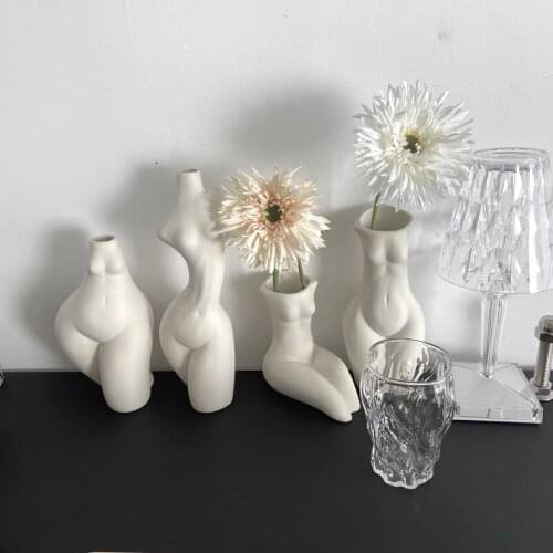 Ins Korean Style White Simple Creative Body Ceramic Dry Flower Vase Irregular Exhibition Hall Flower Arrangement Home Decoration