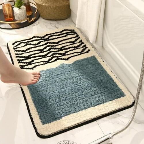 New Simple Absorbent Bathroom Mat Luxury Striped Door Non-Slip Carpet Entrance Foot Pad Toilet Bathtub Sides Rug 50x80 CM