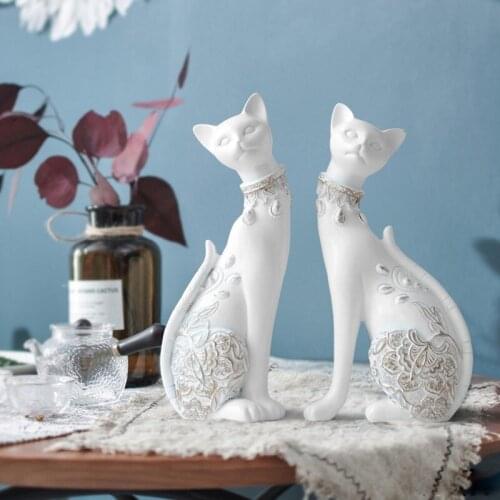 Romantic Resin Carve Couple Cat Figurines Home Decoration Creative Wedding Gift Crafts Lovers Animal Statues Table Sculptures