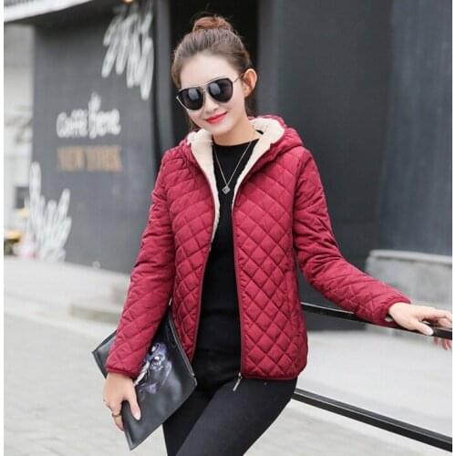 Woman Parkas 2021 Winters Small Coat Embroidered Thickening Small Lambs Wool cotton-padded Clothes Winter Jacket Women QK004