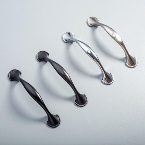 American Black Door Handles Zinc Alloy Hole 76mm Modern Wardrobe Drawer Knobs Kitchen Cabinets Door Pulls Furniture Hardware