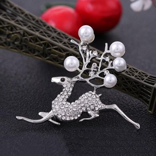 Fashion Full Crystal Deer Antlers Head Pins and Brooches Scarf T-shirts Lapel Pins Broches Para As Mulheres Bijoux