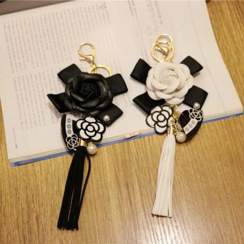 Luxury Bag Black White Woman Keychain Plush Car Camellia Bags key chain