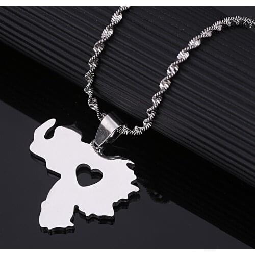 Stainless Steel Silver Color Venezuela Map Pendant Necklace Trendy Venezuelan Heart Charm Jewelry