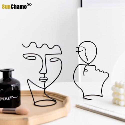 Abstract Character Sculpture Art Decor Nordic Metal Black Lines Handmade Figurines Home Decoration Art Gift