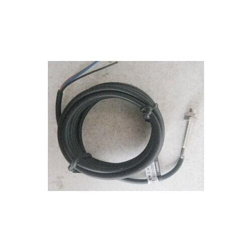 Fast Free Ship 2pcs/lot Proximity switch M5 replace E2E-X1C1,E2E-X1B1 Proximity switch sensor