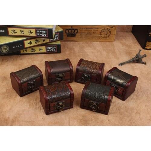 Jewelry Box Vintage Wood Handmade Lock Box Storage Organizer Jewelry Bracelet Pearl Case Gift Treasure Pearl Jewelry Display