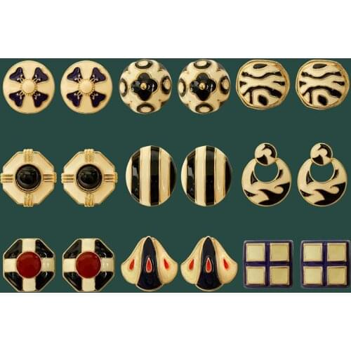 Vintage court black and White Oil Drop Earrings versatile Vintage Western cool new earrings