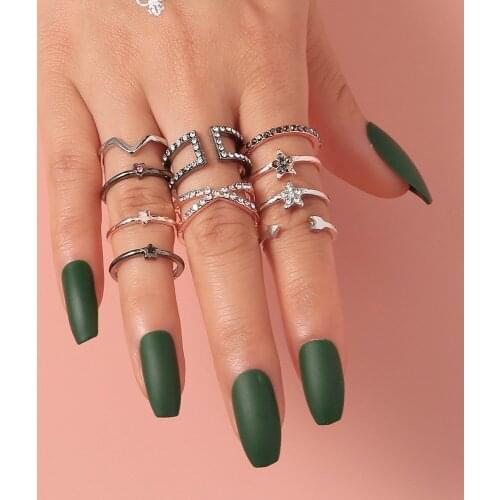 Pack of 10 personality creative knuckle rings with carved Star/ Arrow / Heart-shaped Crystal design Ring Set Women Gift