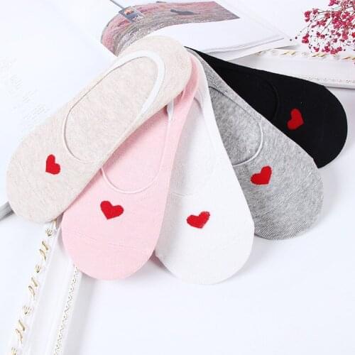 5 Pairs Cute Summer Shallow Mouth Ship Socks Korean Love Heart Silica Gel Antislip Breathable Invisible Cotton Women Short Sock