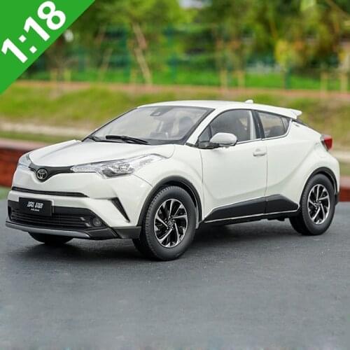 1:18 Toyota IZOA Alloy Diecast Car Model Toys Metal Model Vehicles Original Box