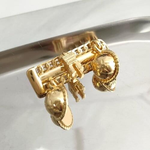 French triumphal arch three-dimensional ball drop brooch