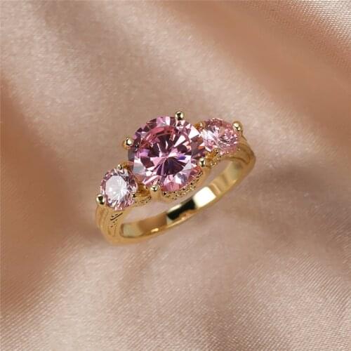 Elegant Pink Crystal Zircon Three Stone Ring Vintage Fashion Round Birthstone Rings For Women Yellow Gold Jewelry Valentine Gift