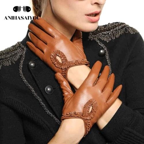 Anihasaiyou Ladies Touch Gloves