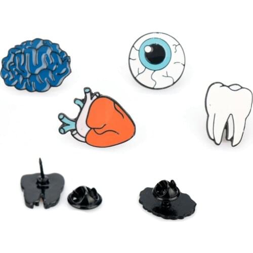 Creative Jewelry Brooch enamel pin Human organs Shape Heart Brain Eye Tooth Brooches for Women Men Lapel pin Halloween Gift