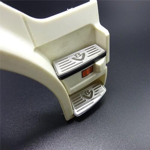 Metal Side Pedal Etching Sheet V8 Logo DIY Pedal Patch for 1/14 Tamiya SCANIA R620 R730 RC Truck Upgrade Parts Accessories