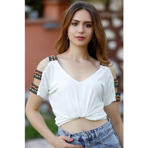 One pieces of Accessorized Blouse White-1073.1095