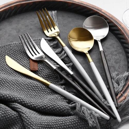 Hot Sale 4pcs Black 18/10 Cutlery Set Stainless Steel Dinnerware Steak Knife Fork Teaspoon Party Gift Kitchen Food Tableware Set