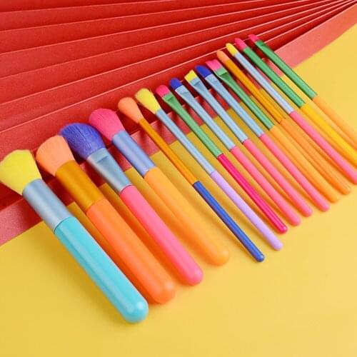 Multicolored Professional Makeup Brush Set 15pcs Multicolor Portable Soft Eye Shadow Loose Powder Home Makeup Brush Beauty Tool