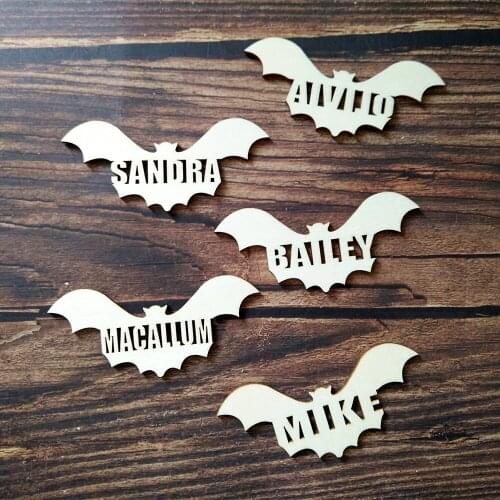 10pcs Wooden Custom Personalized Bat Shape 10 Different Names Embellishment DIY Wood Art Craft Halloween Party Decoration Gift