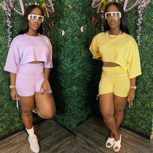 VAZN 2021 INS Solid Simple Designer Energy Daily Free Sexy Half Sleeve Top High Waist Short Pants Skinny Women 2 Piece Set