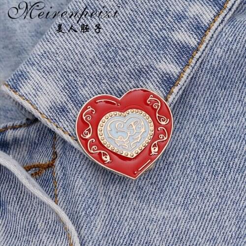 Meirenpeizi Heart Shaped Metal Enamel Brooch Creative Fashion Badge Pin Summer Surf Trendy Glamour Costume Jewelry Gift