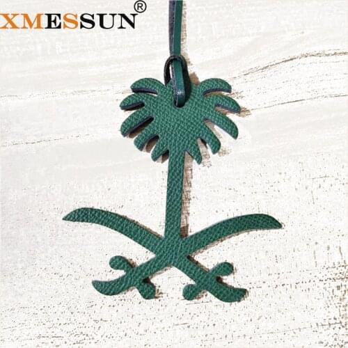 Wholesale Customized Genuine Natural Leather Saudi Map Keychain Ladies Backpack Pendant Women Bag Charm