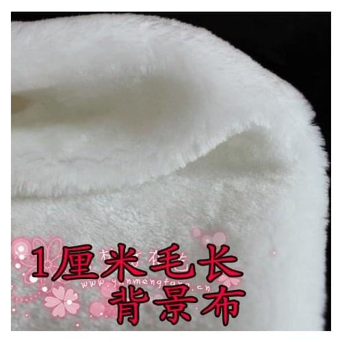 White Faux Fur Plush Muffler Scarf Dolls Fake Fur Jewelleries Displaying Background Sold By The Yard Free Shipping