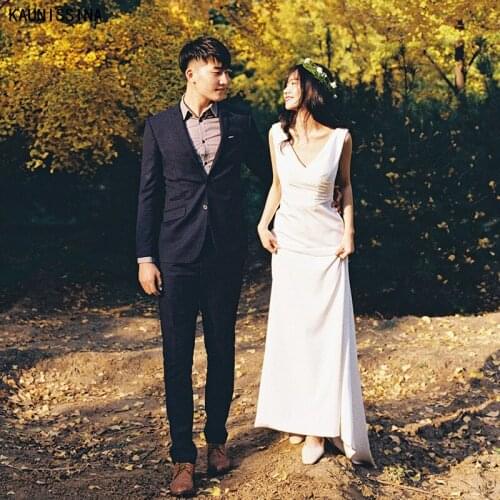 KAUNISSINA Beach Wedding Dresses Satin Bride Dress Sleeveless V-Neck Sexy Open Back Wedding Gown Custom Made Vestidos de novia