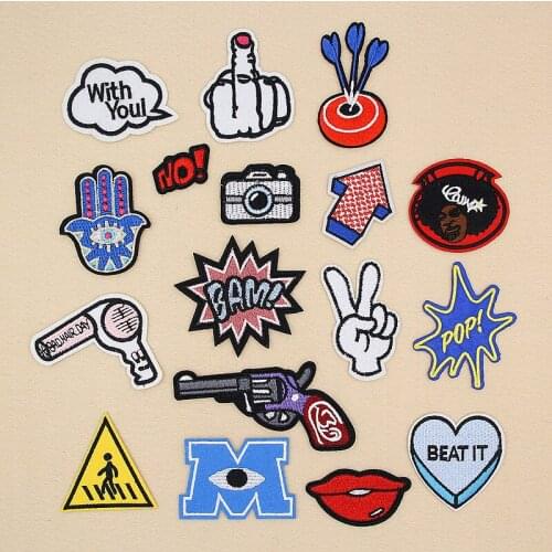 PGY Middle Finger Parches Embroidery Iron on Patches for Clothing DIY Red lips Stripes Clothes Rock Letter Stickers Appliques
