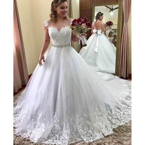 E JUE SHUNG White Lace Appliques Ball Gown Wedding Dresses Crystal sash Backless Wedding Gowns Bride Dress robe de mariee