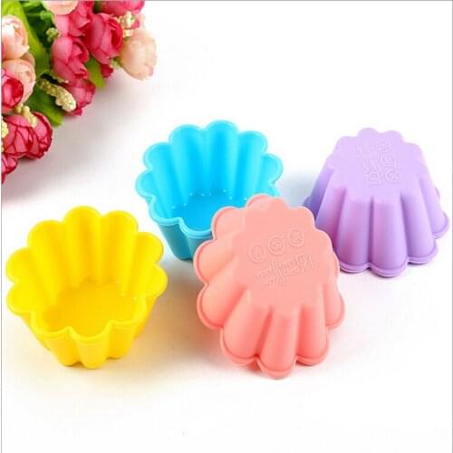 4pc 7cm Silicone Plum Flower Cake Mold Muffin Cup BakingTool Chocolate Jelly Pudding Mould Birthday Wedding Decoration