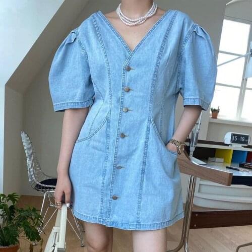 Vintage One-Piece Denim Dress Women 2021 Summer New Short Puff Sleeve V Neck Vestidos Single Breasted High Waist Long Dresses