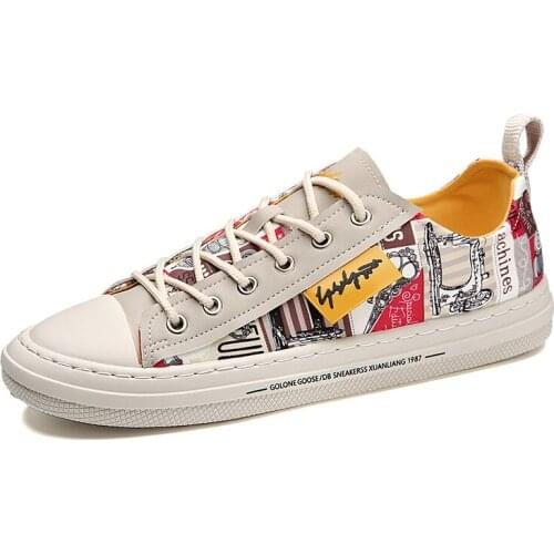 Men Graffiti Sneakers Leisure Summer Walking Canvas Shoes Outdoor Non-Slip Skateboard Shoes 2021 New Brand Designer 39-44 Euro