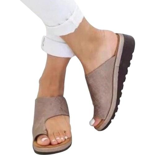 Pair of Outdoor Sandals Mid-heel Wedge Soft Bottom Comfortable Sandals Toe Foot Correction Platform Drop Shipping