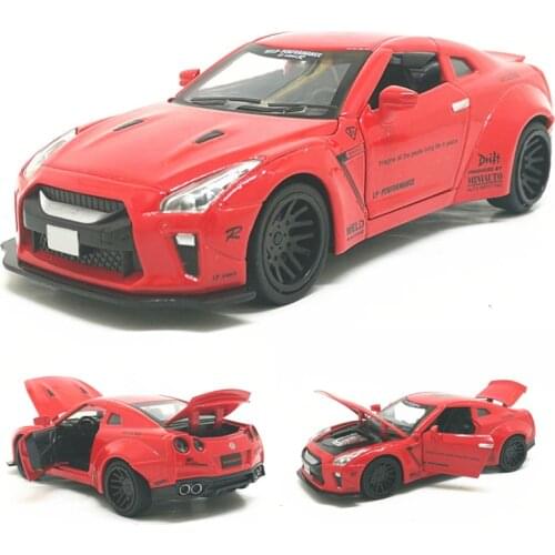 1:32 GTR Race Alloy Car Model Diecasts Toy Vehicles Toy Cars Pull Back Flashing For Children Boy Gifts Toy Free Shipping