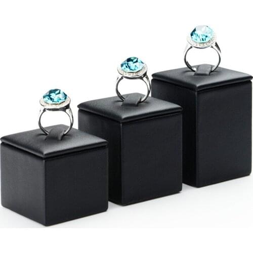 3pcs New Fashion Black Leather Ring Display Holder Ring Display Rack Jewelry Display Stand