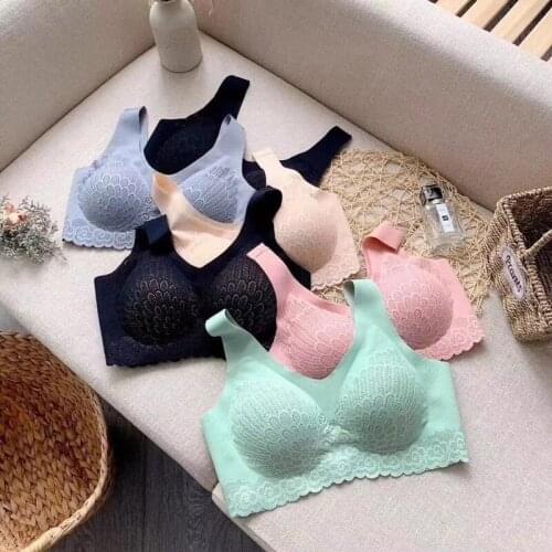 Sex Women bra underwear Wing lace foam-latex bra Seperate Cup sexy beauty back no steel ring top one-piece bra Wireless
