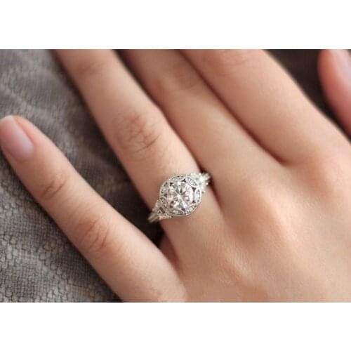 Fashion 925 Lovely Standard Silver Circular Diamond Engagement Engagement Princess Ring Love Diamond Ring Size 6-10