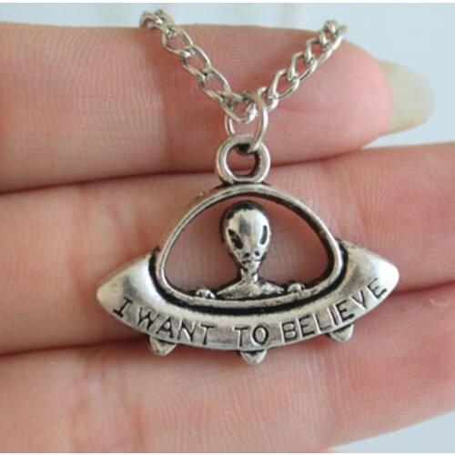 Alien Necklace, UFO Necklace, Space Jewellery, I Want To Believe,Spaceship Necklace, Flying Saucer Necklace