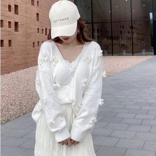 New Three-dimensional Flower Hollow Top White Knit Autumn Sun Protection Cardigan Jacket Fashion Loose Long-sleeved Thin Jacket
