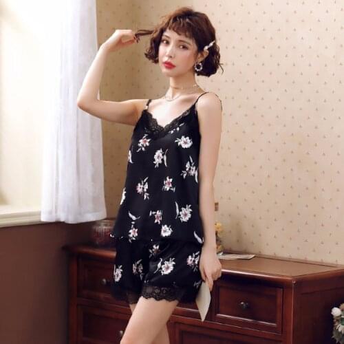 New Womens Sleepwear Sexy Satin Pajama Set Black Lace V-Neck Pyjamas Sleeveless Cute Top and Shorts Sexy Lingerie Homewear
