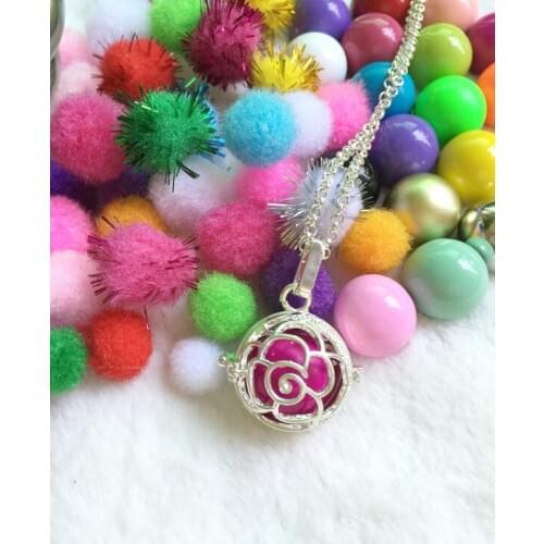 Silver rose locket oil diffuer muscial pregnancy belly ball necklace 6pc felt ball and 1pc belly ball